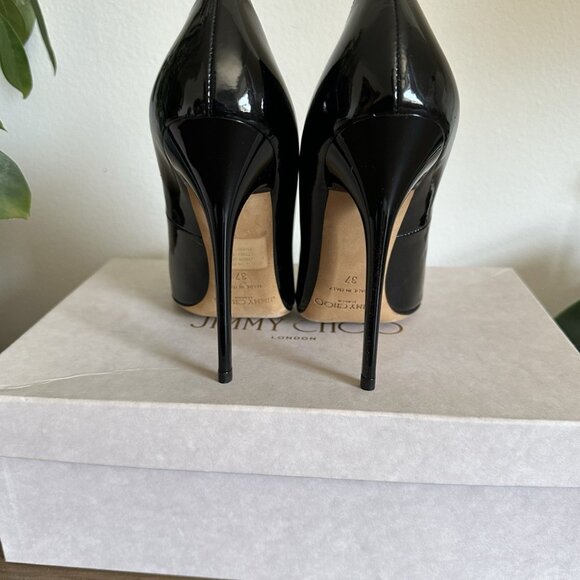 Jimmy Choo Women's black Patent Leather Pumps - Picture 3 of 5